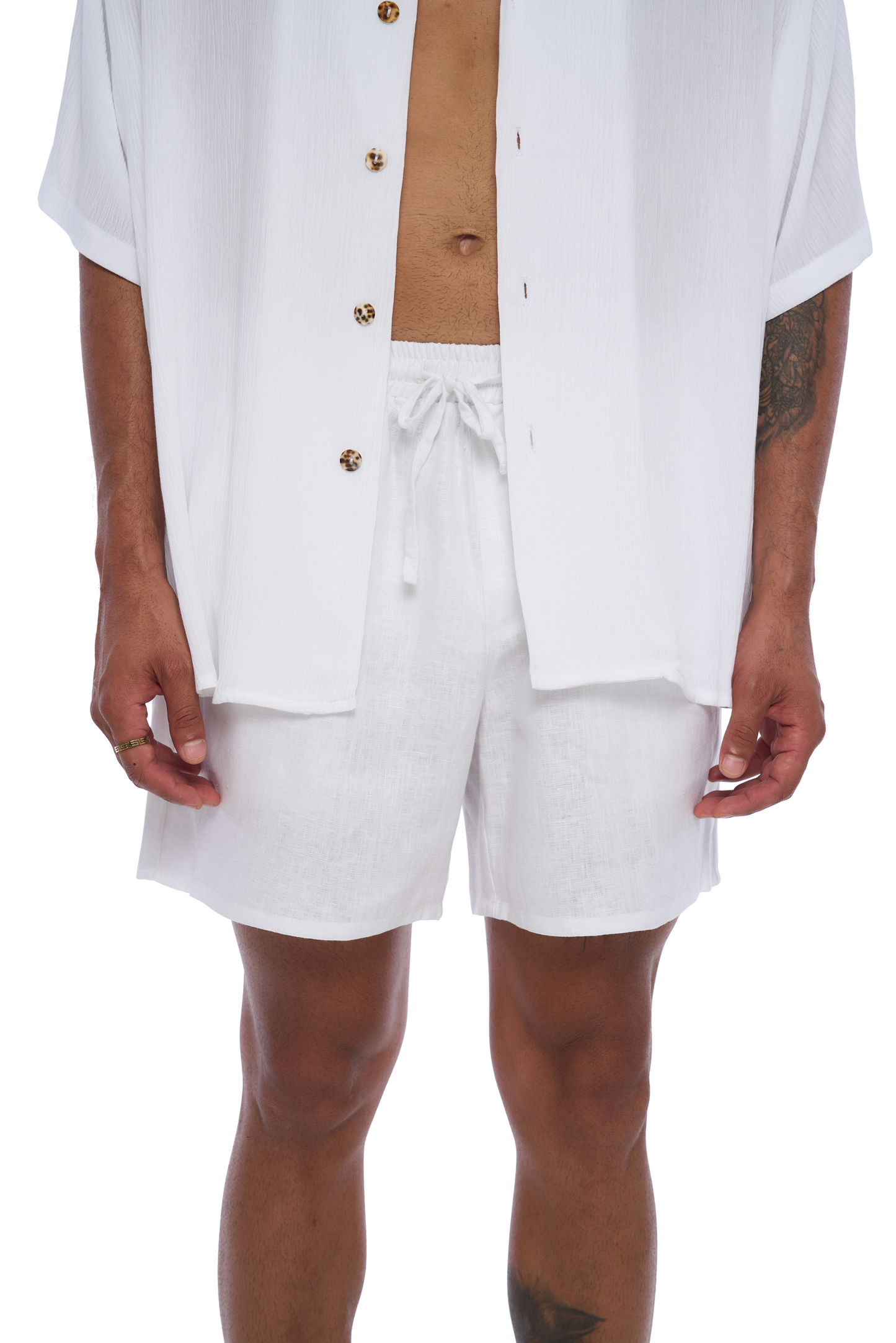 Byron Shorts in White - Realm