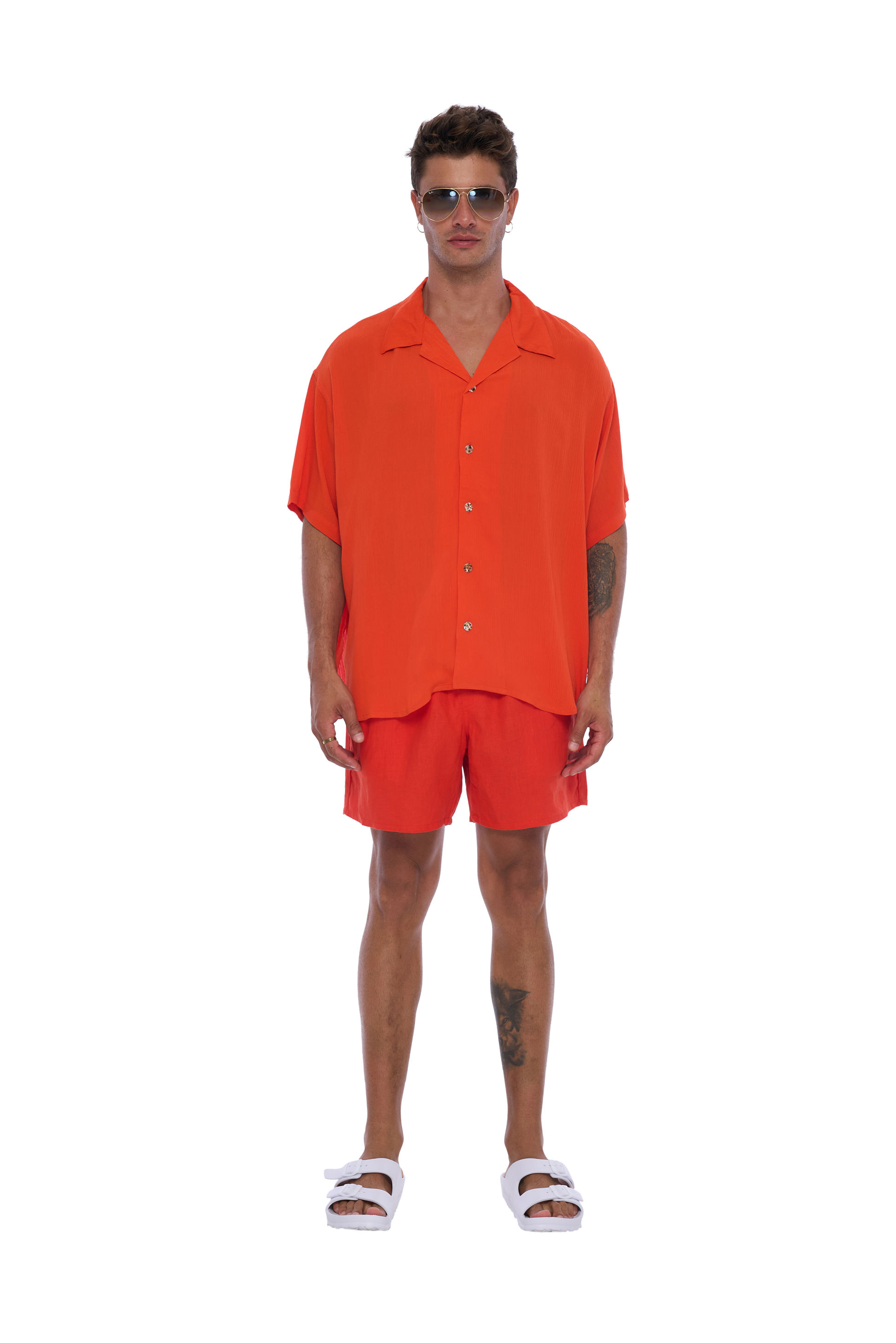 Leo Mens Shirt in Red - Realm