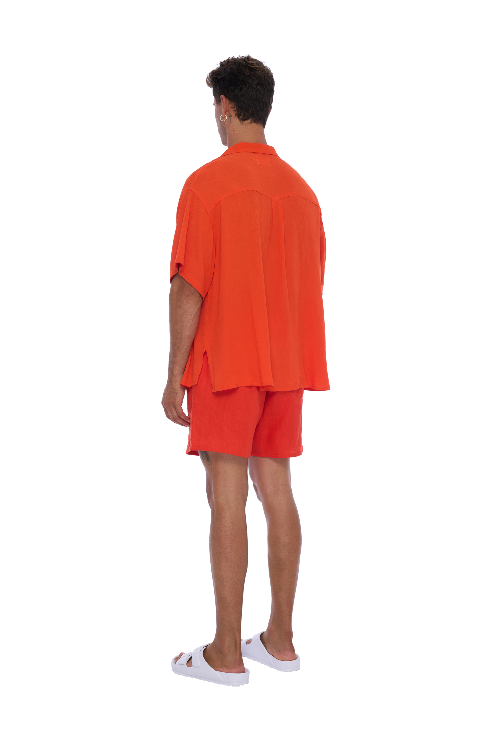 Leo Mens Shirt in Red - Realm